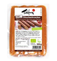 Die Räucherknacker Veggie Bratwurst von Taifun auf Tofubasis ist ein rauchiger Leckerbissen, den du dir beim Grillen nicht entgehen lassen solltest!