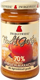 Der Fruchtgarten-Aufstrich Pfirsich-Maracuja von Zwergenwiese schmeckt mit einem Fruchtanteil von satten 70% intensiv fruchtig und exotisch.