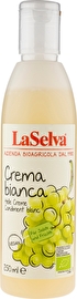 Crema bianca für Salate und Früchte von LaSelva rundet unterschiedlichste Speisen mit einer feinen Säure und einer fruchtigen Note ab.