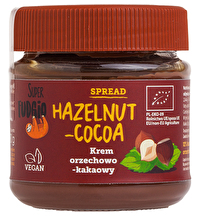 Der Schokoaufstrich °Hazelnut-Cocoa° von Super Fudgio kommt mit 12% Anteil an Haselnusspaste daher und ist echt lecker schokoladig! Jetzt preiswert bei kokku im Veganshop ordern!