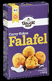 Bei der Falafel Curry Kokos Fertigmischung von BauckHof kommen die kleinen Kichererbsenbällchen in einem exotischen Gewand daher.