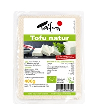 Der Tofu Natur von Taifun im 400g-Pack passt sich hervorragend deinen eigenen Geschmacksvorstellungen an!