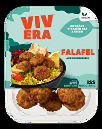 Gibt es überhaupt Menschen, die Falafel nicht mögen? Wir können uns das kaum vorstellen, deswegen freuen wir uns jedes Mal, wenn wir euch neue vorstellen können, wie die veganen Falafel von Vivera.