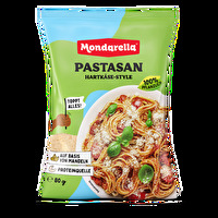 Die Pastasan-Parmesan Alternative auf Mandelbasis von Mondarella ist nicht nur perfekt für die italienische Küche, sondern auch für verschiedenste andere Gerichte wie zum Beispiel Parmesankartoffeln oder frische Salate.