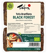 Die Bratfilets Black Forest aus Tofu von Taifun - mit dem herzhaften Geschmack von Kümmel und Zwiebeln.