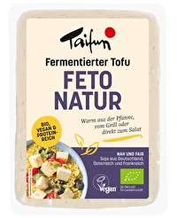 Bei der Herstellung des FeTo Natur von Taifun wird frischer Tofu mit veganen Kulturen fermentiert.