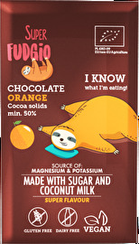 Die Chocolate Orange von Super Fudgio kommt mit einem Kakaoanteil von über 50% und dem Geschmack frischer Orangen in Bio-Qualität daher! Jetzt günstig bei kokku im veganen Onlineshop bestellen!