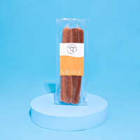 Die vegane Kabanoz von Die vegane Fleischerei ist eine hervorragende Alternative zur osteuropäischen Wurstspezialität Cabanossi!