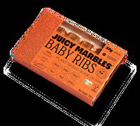 Es ist schon unglaublich, was Juicy Marbles mit seinen Baby Ribs geschafft hat! In Sachen Konsistenz und Geschmack konnten sie die pflanzlichen Rippchen noch einmal auf eine ganz neue Stufe heben!