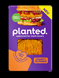 Der Crispy Burger von planted kommt mit einer knackigen Kruste daher und wird in der Pfanne schön goldbraun. Geschmacklich ist er von echtem Hühnchen kaum noch zu unterscheiden.