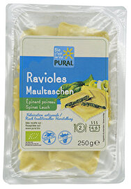 Die veganen Maultaschen von Pural mit Spinat und Lauch sind nach schwäbischer Art hergestellt und lassen sich innerhalb kürzester Zeit in ein leckeres Mahl verwandeln. Jetzt günstig bei kokku im Shop bestellen!