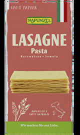 Die Lasagne Platten von Rapunzel sind ohne Vorkochen verwendbar und sorgen für geschichtetes Vergnügen.
