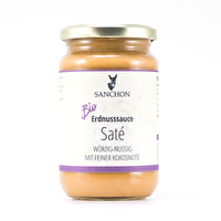 Die Erdnusssauce Saté von Sanchon passt hervorragend zu Tofu, einer Gemüsepfanne oder Reis.