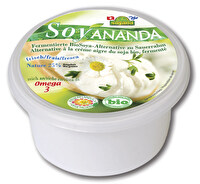 Die vegane Alternative zum Sauerrahm von Soyana verfeinert schnell und einfach Saucen, Suppen und alle Arten von Gerichten. Ideal auch als Dip geeignet! Jetzt günstig im Sortiment von kokku!