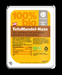 Der Tofu Mandel Nuss von TOFUTOWN bringt dir die leckere Kombi aus Tofu und Nuss auf den Teller.