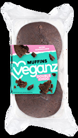 Wir finden, eine bessere Kombi als Schokolade mit Schokolade gibt es kaum und das dachte sich auch Veganz bei der Kreation des Muffins Double Choc.