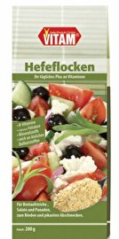 Die VITAM Hefeflocken sind angenehm mild-aromatisch im Geschmack und vielseitig einsetzbar. Jetzt günstig bei kokku, deinem veganen Onlineshop, kaufen!