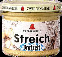Zum Brotzeit Streich von Zwergenwiese muss man gar nichts groß sagen: Zwiebeln, Kümmel, Äpfel und Pfeffer auf Sonnenblumenkernbasis verbinden sich zu genau dem, was Du unter einem herzhaften Obazda verstehst.