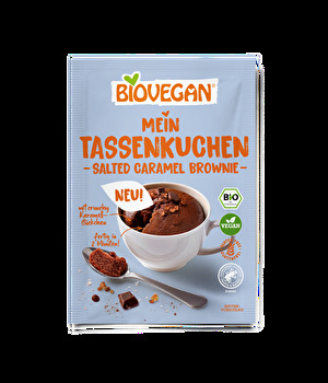 Mein Tassenkuchen Salted Caramel Brownie von Biovegan ist ein kleiner Brownie, der schnell und einfach zubereitet werden kann.