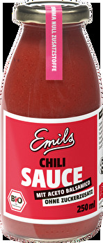 Die Chili Sauce von Emils ist perfekt für alle, die es gerne etwas schärfer mögen.