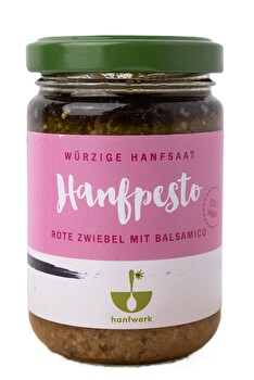 Das Hanfpesto Rote Zwiebel mit Balsamico von hanfwerk öffnet uns die Türen zu völlig neuen Pesto-Geschmackswelten!
