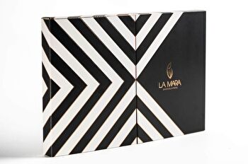 Der vegane Adventskalender Pralinen von La Mara bietet Dir - sage und schreibe - 24 verschiedene Pralinen in 8 Geschmacksvarianten.