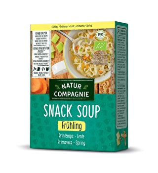 Frühlingserwachen für die Tasse: Die Fixe Tasse Frühlingssuppe von Natur Compagnie enthält viele Nudeln und jede Menge leckeres Gemüse und Kräuter.