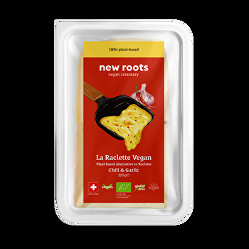 Mit dem La Raclette Chili & Garlic nimmt New Roots eine neue Sorte in ihr beliebtes Raclette Sortiment auf.