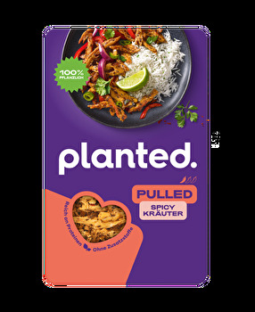 Das Pulled Spicy Kräuter von planted. vereint würzige Kräuter mit einer dezenten Schärfe von Chili und Chipotle.