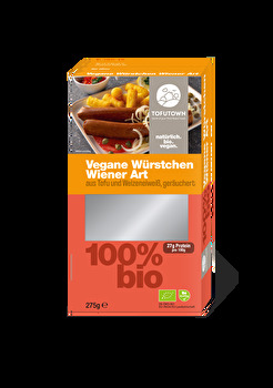 Die veganen Würstchen Wiener Art von Tofutown sind köstliche, pflanzliche Würstchen, die du, je nach Belieben, kochen oder braten kannst.