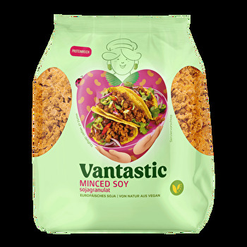 Das Soja Granulat 300g im kleinen aber sehr ergiebigen Haushaltsformat von Vantastic Foods. Wenn Ihr Chili sin carne, Sauce Bolognese oder vegetarische Burger liebt, wird die Packung schnell verbraucht sein!