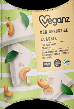 Der Genussige Klassik von Veganz kommt mit seinen wenigen Zutaten echt bescheiden daher, aber weiß geschmacklich absolut zu überzeugen.