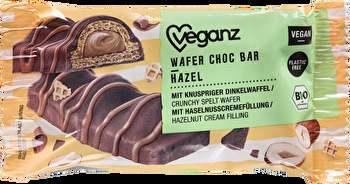 Wenn es einen Riegel gibt, den wir in der veganen Ausführung bislang vermisst haben, ist es wohl der, an den sich der Wafer Choc Bar Hazel von Veganz anlehnt.