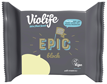 Der Epic Mature Block von Violife hat mit seinem herrlich-intensiven Cheddargeschmack großes Snackpotential und könnte im Nu aufgefuttert sein - also schnell zugreifen!