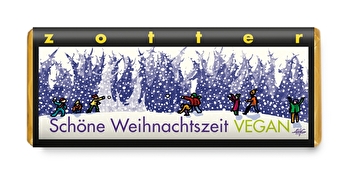Die Schöne Weihnachtszeit Schokolade von Zotter hebt sich bereits durch die leuchtend pinke Farbe von den meisten anderen Schokoladen ab.