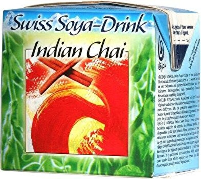 Der Soya Drink Indian Chai von Soyana ist eine reichhaltige Milchalternative die kalt oder warm genossen werden kann.