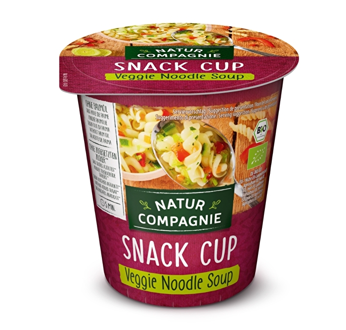 Die Veggie Noodle Suppe von Natur Compagnie ist ein fix zubereiteter klassischer Nudel-Gemüseeintopf mit viel Gemüse und Spirelli-Nudeln.