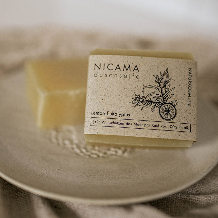 Seife Lemon-Eukalyptus von NICAMA günstig im Veganshop bei kokku-online.de bestellen.