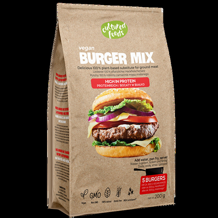 Dass leckere Burger keine tierischen Komponenten mehr benötigen, haben mittlerweile sicherlich alle bemerkt und auch cultured foods hat das mit dem veganen Burger Mix erneut bewiesen.