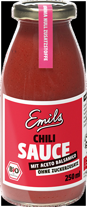 Die Chili Sauce von Emils ist perfekt für alle, die es gerne etwas schärfer mögen.