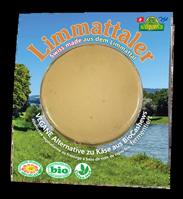 Der Limmattaler, eine vegane Alternative zu Käse aus Bio-Cashews, von Soyana, ist fermentiert und authentisch im Geschmack genauso wie in der Konsistenz.