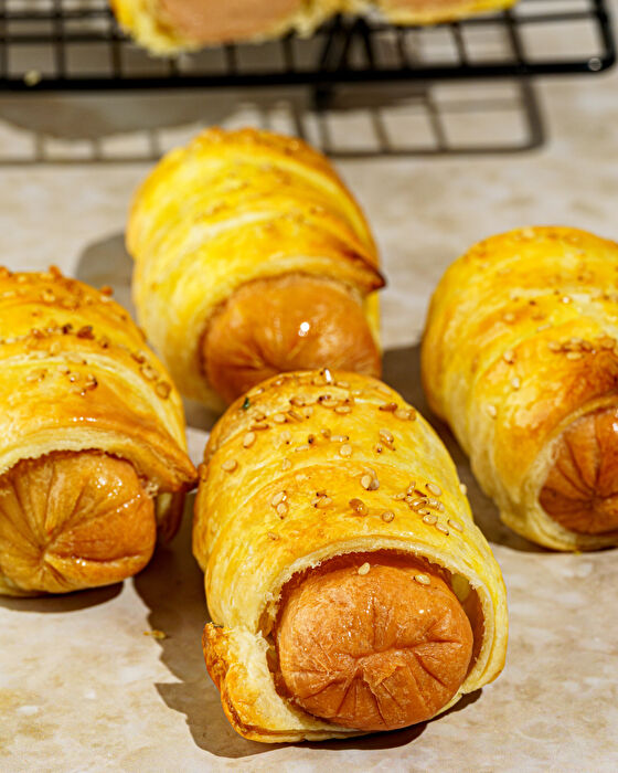 Die Vegane Mini-Bockwurst von planeo - das sind vier kleine Bockwürstchen in einer Packung.