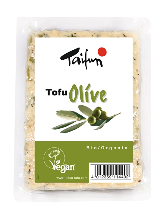 Den außergewöhnlich köstlichen Geschmack erhält der Tofu Olive von Taifun durch die Zugabe grüner Oliven.