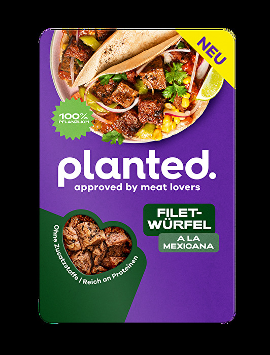 Die Filetwürfel a la Mexicana von planted sind kleine vegane Fleischwürfel mit einer Kantenlänge von 1-2 cm, die bereits vollständig mariniert sind und von Dir nur noch goldbraun angebraten werden müssen.