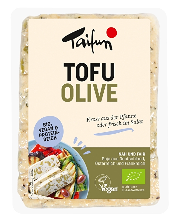 Den außergewöhnlich köstlichen Geschmack erhält der Tofu Olive von Taifun durch die Zugabe grüner Oliven.