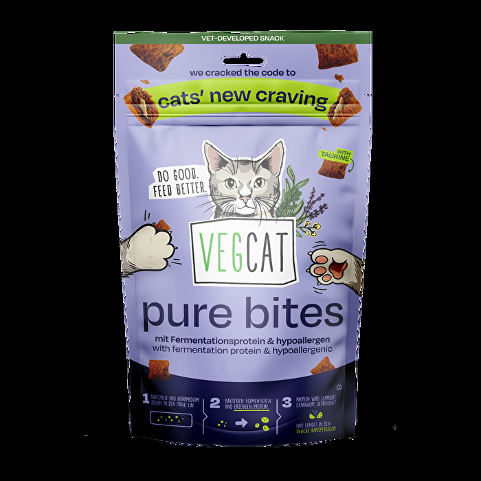 Mit Vegcat Pure Bites hat sich Vegdog endlich eines Leckerlies für Katzen angenommen, das seinen Namen auch verdient!