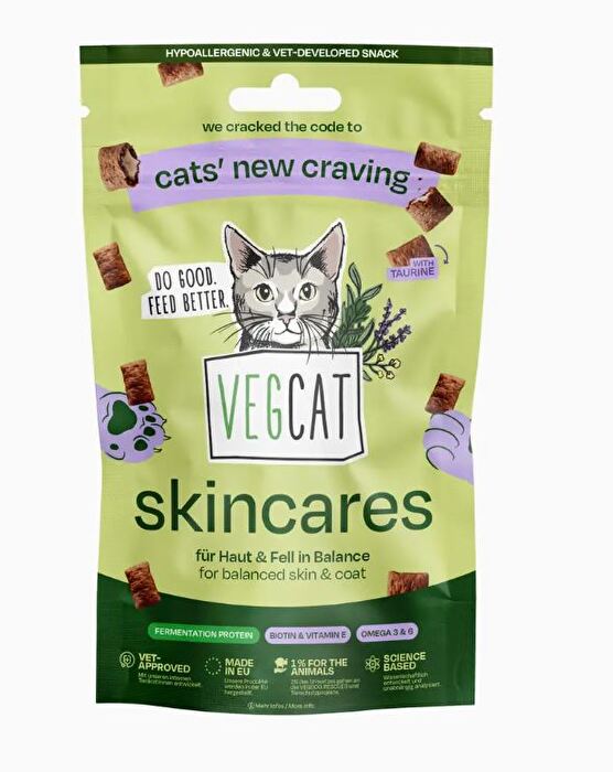 Das VEGCAT Skincare von VEGDOG ist das perfekte Leckerli für Deine Katze, wenn Du gleichzeitig noch für ihre gesunde Haut Vorsorge tragen willst!
