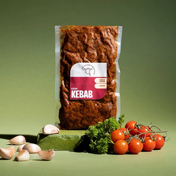 In der köstlichen Alternative Kein Kebab von Deine Vegane Fleischerei verschmelzen Tradition und pflanzlicher Genuss perfekt.