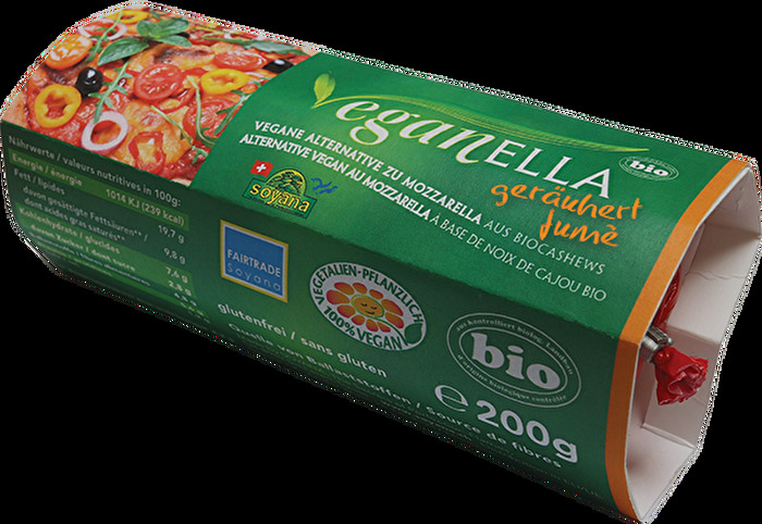 VDer geräucherte Veganella von Soyana gilt zu Recht als einer der besten veganen Mozzarellas!