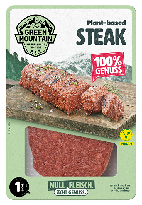 Das vegane Steak von Green Mountain auf Seitanbasis kommt mit einem guten Schuss Rote-Bete-Konzentrat daher, welches den Fleischsaft sehr gut nachempfunden ist.